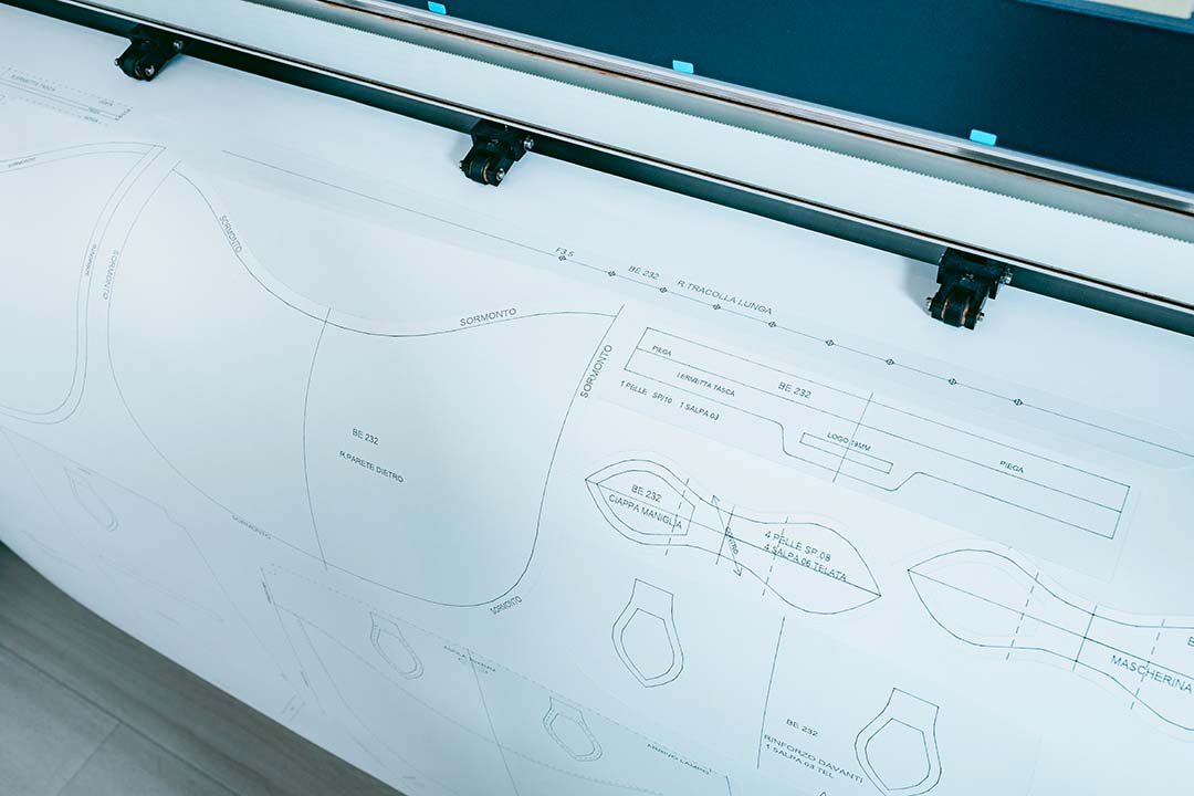 cb pelletterie modelleria produzione borse pelle e nylon