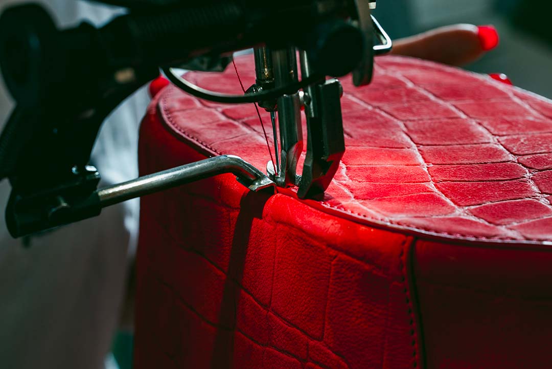 cb pelletterie prototipia produzione borse pelle e nylon